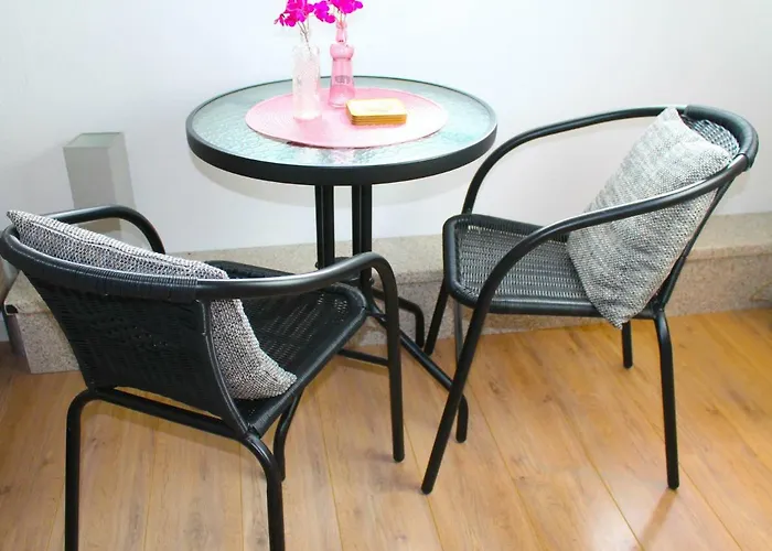 Luettingen Mit Fahrradgarage 홈스테이 크산텐