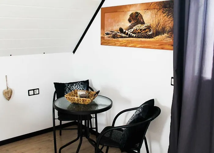 Luettingen Mit Fahrradgarage *