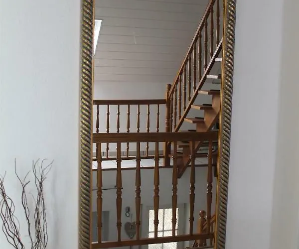 Luettingen Mit Fahrradgarage